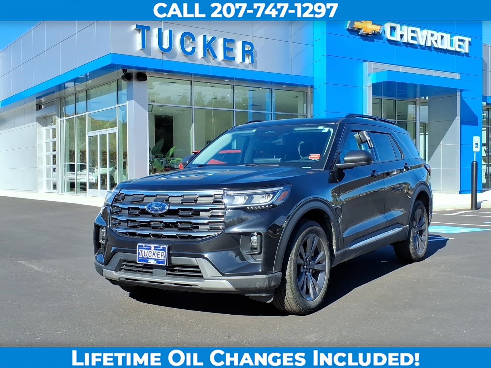 Used 2025 Ford Explorer Active w/ Active Comfort Package AWD/4WD image 1