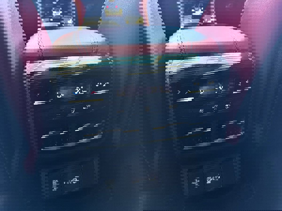 Used 2022 Acura MDX A-Spec image 57