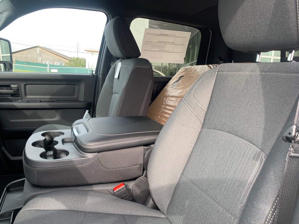 Used 2024 RAM 2500 Tradesman w/ Safety Group image 22