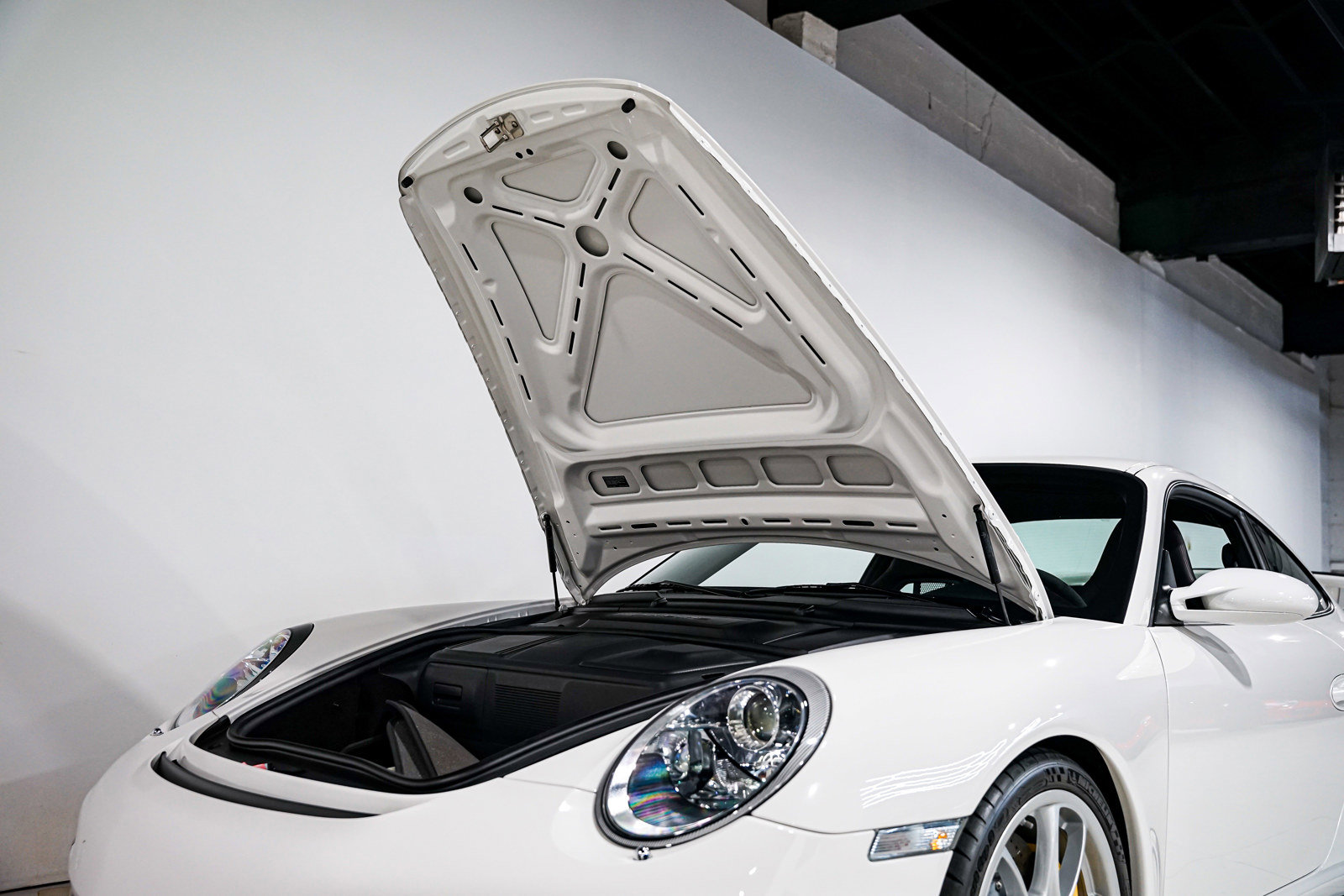 Used 2009 Porsche 911 GT2 image 47