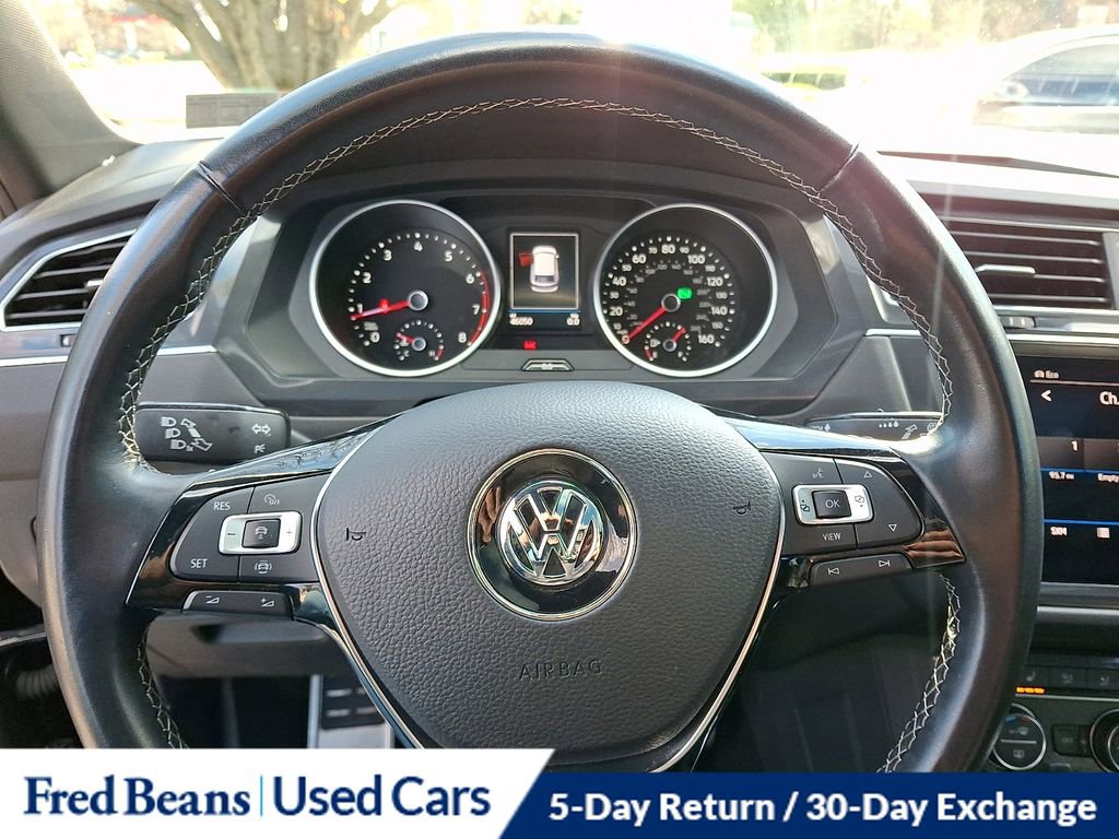 Used 2021 Volkswagen Tiguan SE R-Line image 21