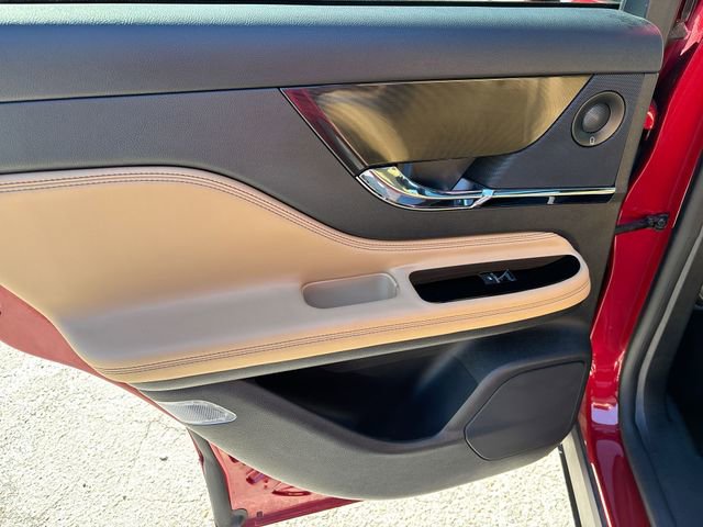 Used 2023 Lincoln Corsair Reserve w/ Equipment Group 202A image 19