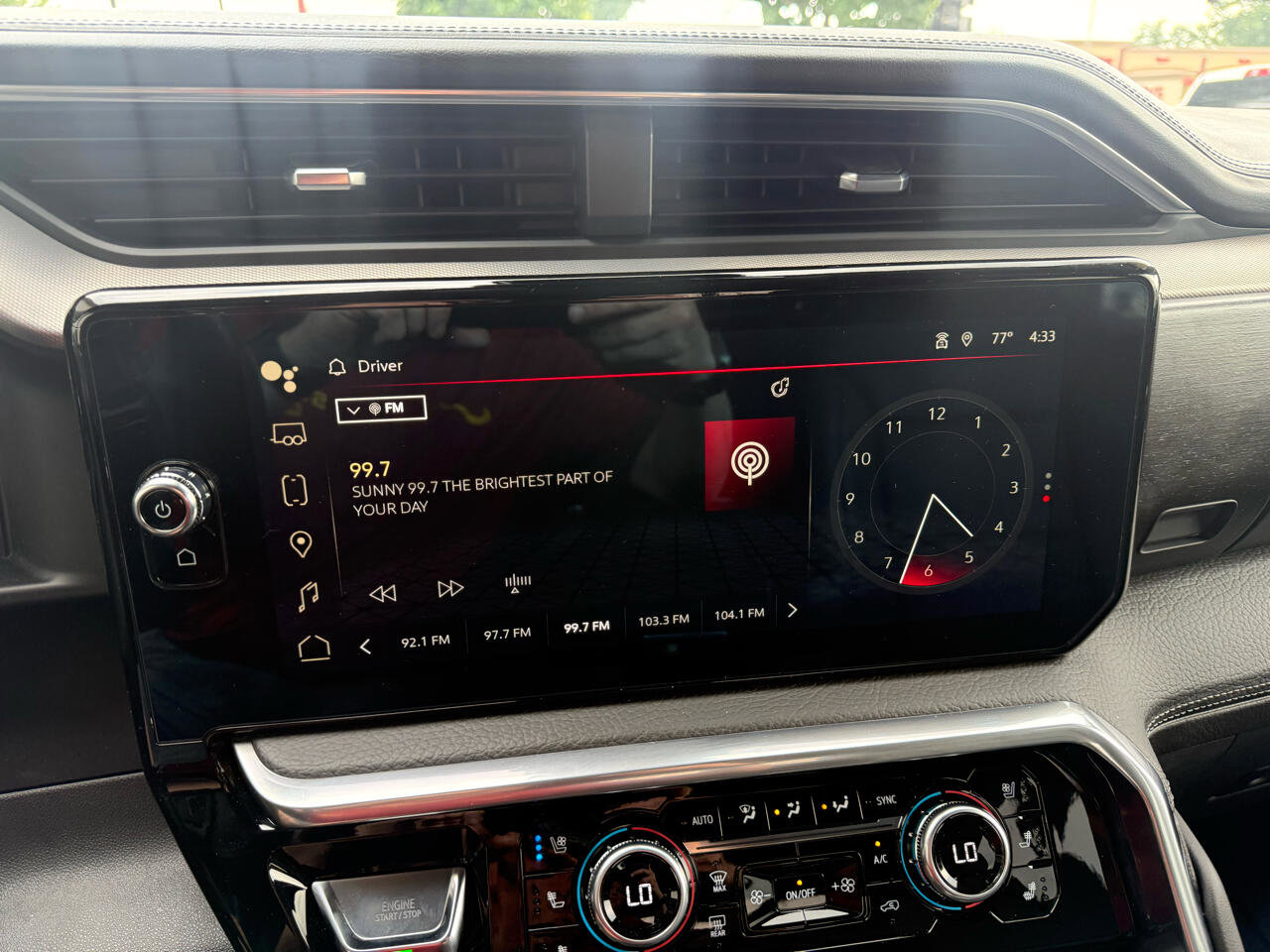 Used 2023 GMC Sierra 1500 Denali w/ Denali Reserve Package image 25