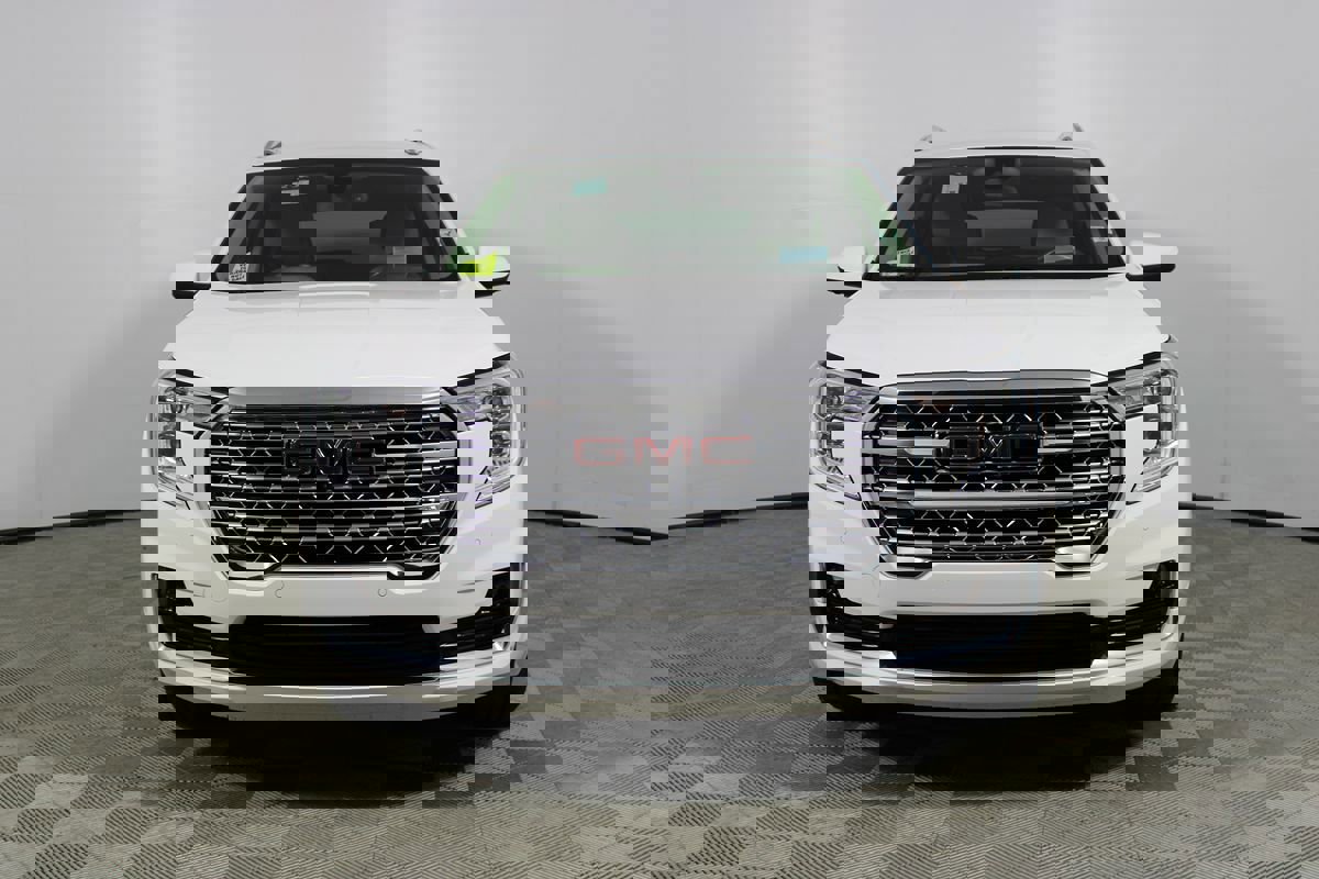 Used 2022 GMC Terrain Denali w/ Denali Premium Package image 28