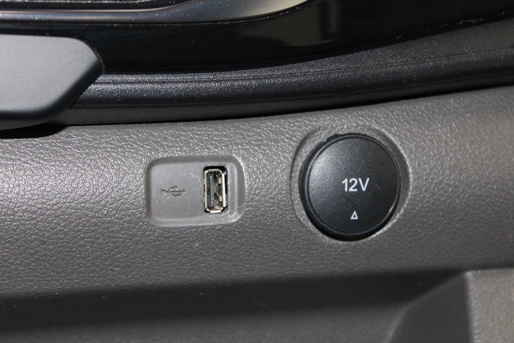 Used 2023 Ford Transit 350 XLT image 42