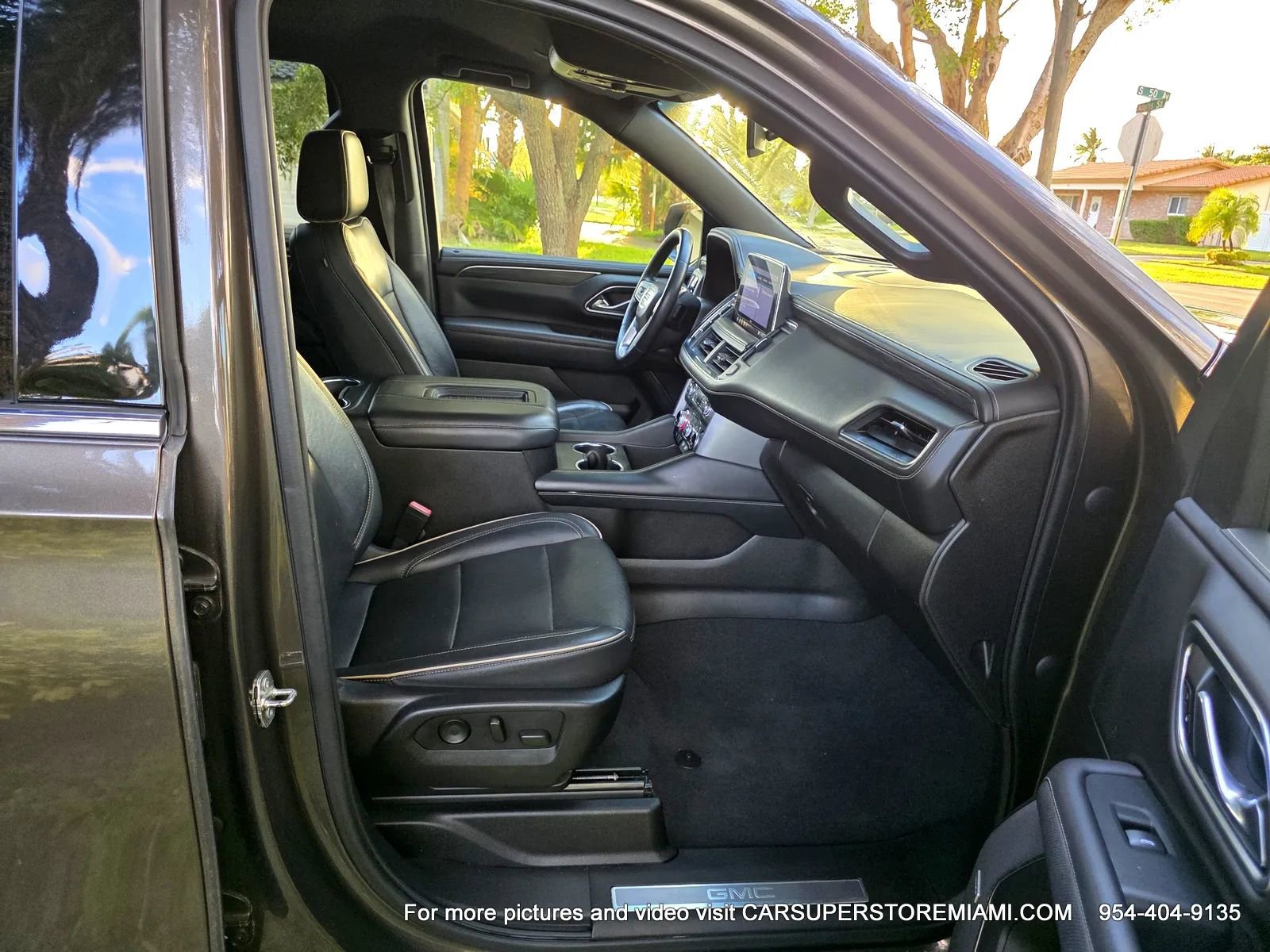 Used 2021 GMC Yukon SLT RWD image 42