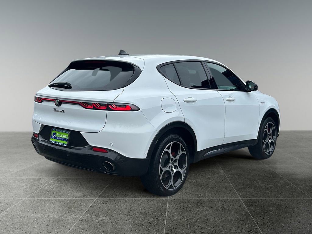 Used 2024 Alfa Romeo Tonale Veloce w/ Active Assist Package image 7