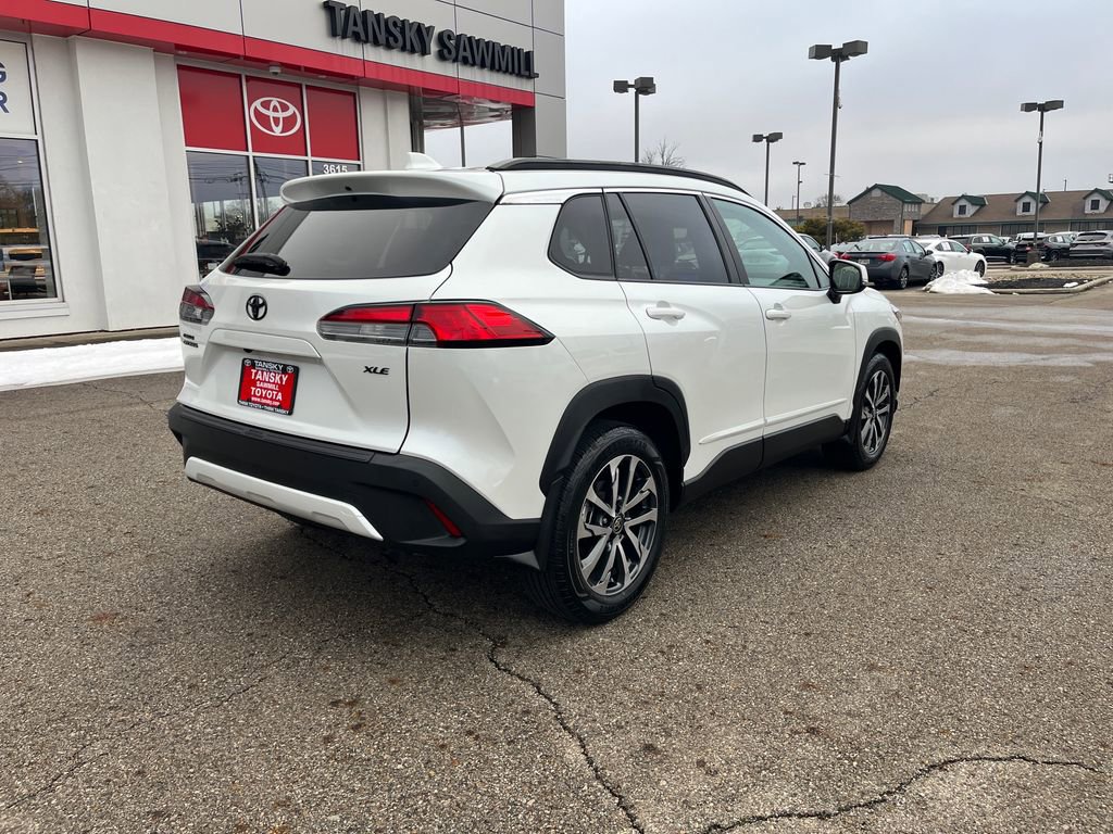 Certified 2023 Toyota Corolla Cross XLE w/ Convenience Package image 5