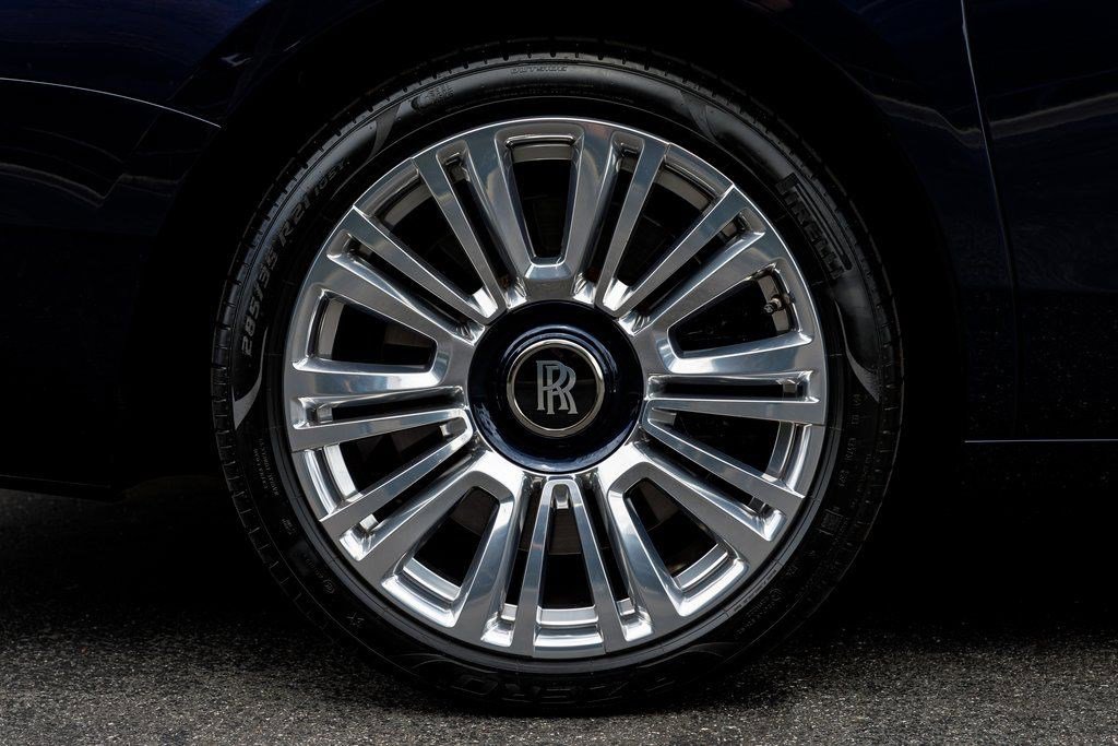 Used 2021 Rolls-Royce Ghost image 17