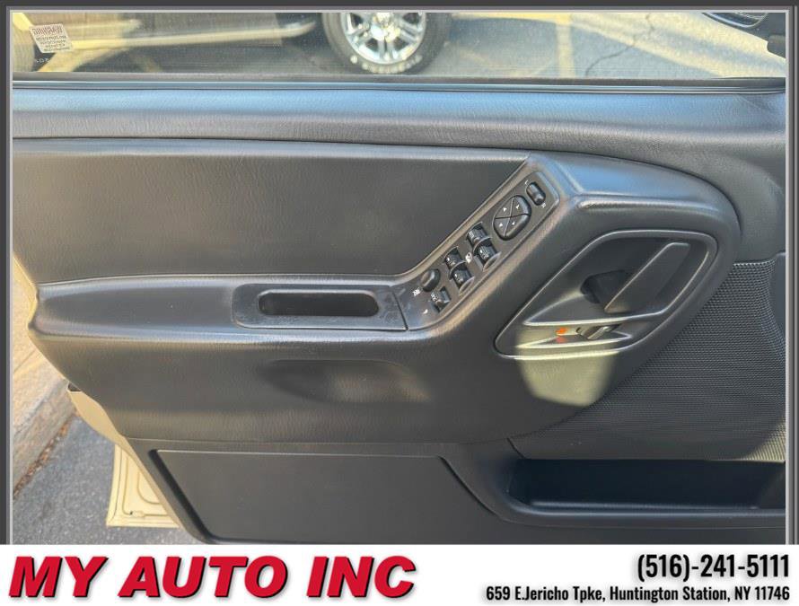 Used 2004 Jeep Grand Cherokee Laredo w/ Convenience Group image 22