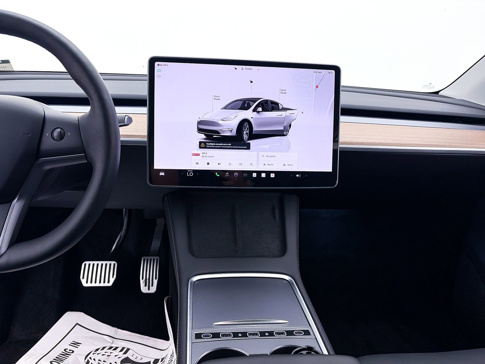 Used 2023 Tesla Model Y Long Range image 17