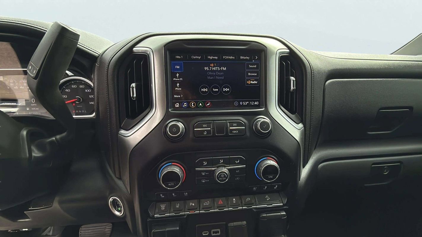 Used 2020 Chevrolet Silverado 2500 LTZ w/ LTZ Premium Package image 12
