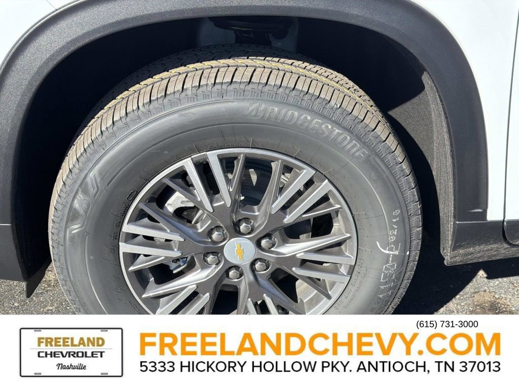 New 2026 Chevrolet Traverse LT w/ LPO, Floor Liner Package image 8