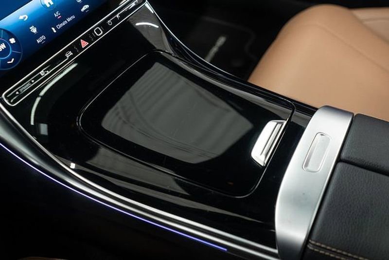 Used 2025 Mercedes-Benz CLE 300 4MATIC Coupe image 22