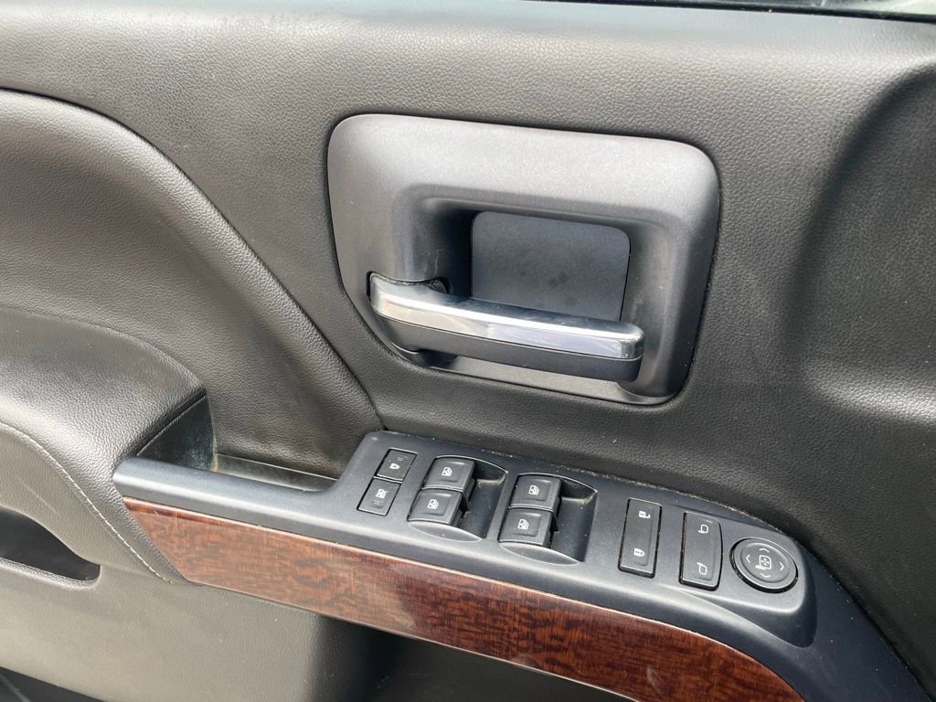 Used 2018 GMC Sierra 1500 SLE w/ SLE Value Package image 8