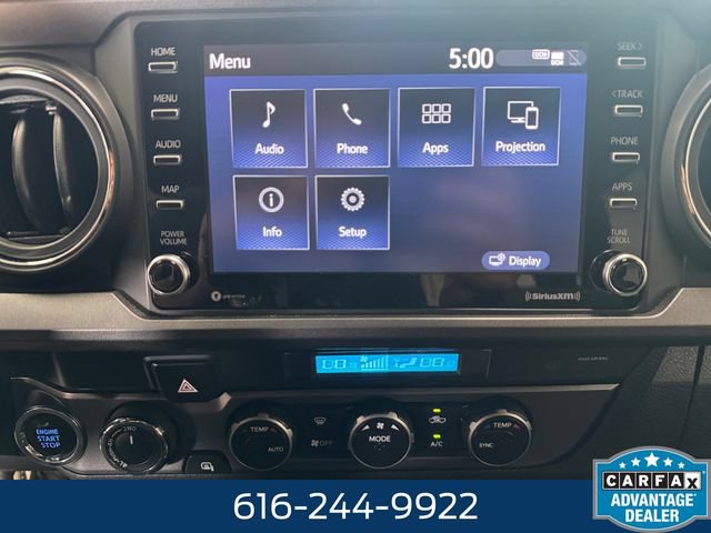 Used 2022 Toyota Tacoma TRD Off-Road AWD/4WD image 12