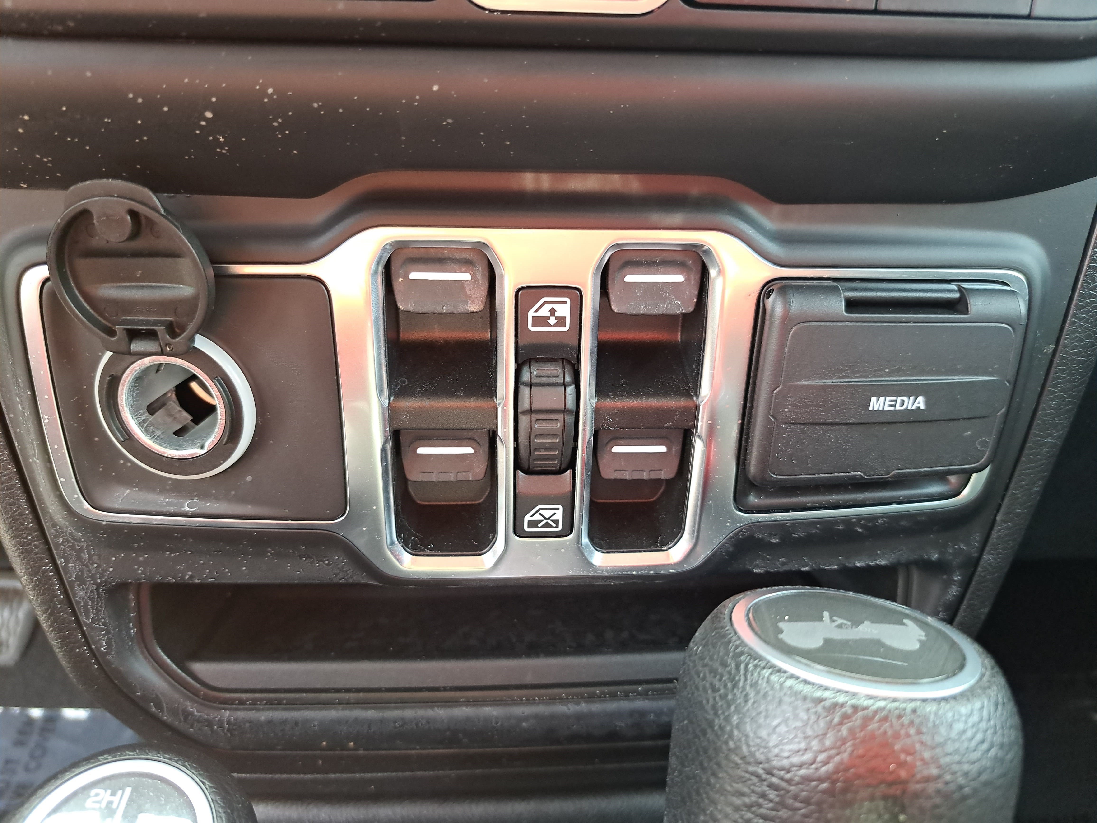 Used 2021 Jeep Wrangler Unlimited Sport AWD/4WD image 26