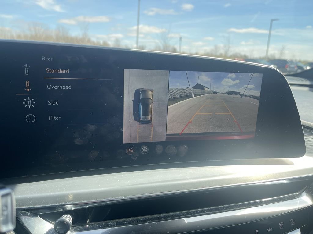 Certified 2024 Cadillac Lyriq Sport AWD/4WD image 28
