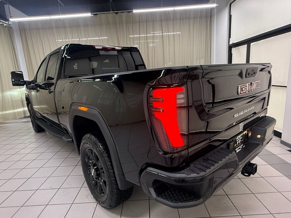 New 2026 GMC Sierra 2500 AT4 image 8