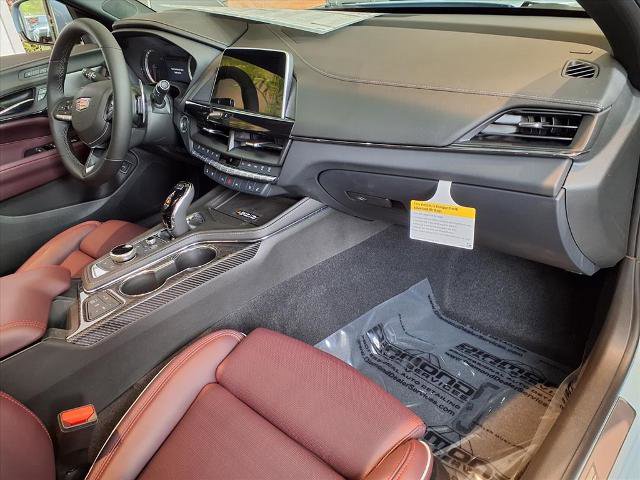 New 2026 Cadillac CT4 V image 7