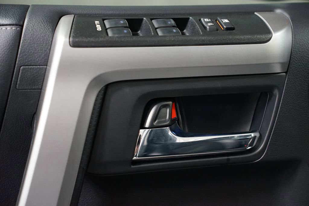 Used 2023 Toyota 4Runner Limited image 34