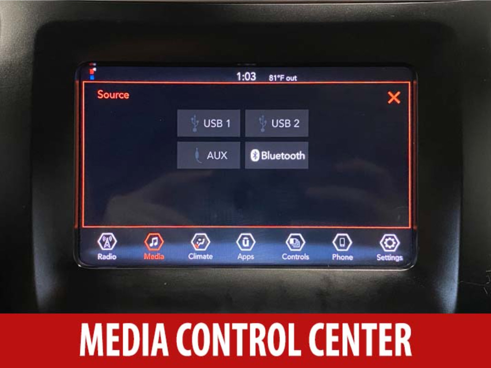 Used 2021 Jeep Cherokee Latitude AWD/4WD image 12