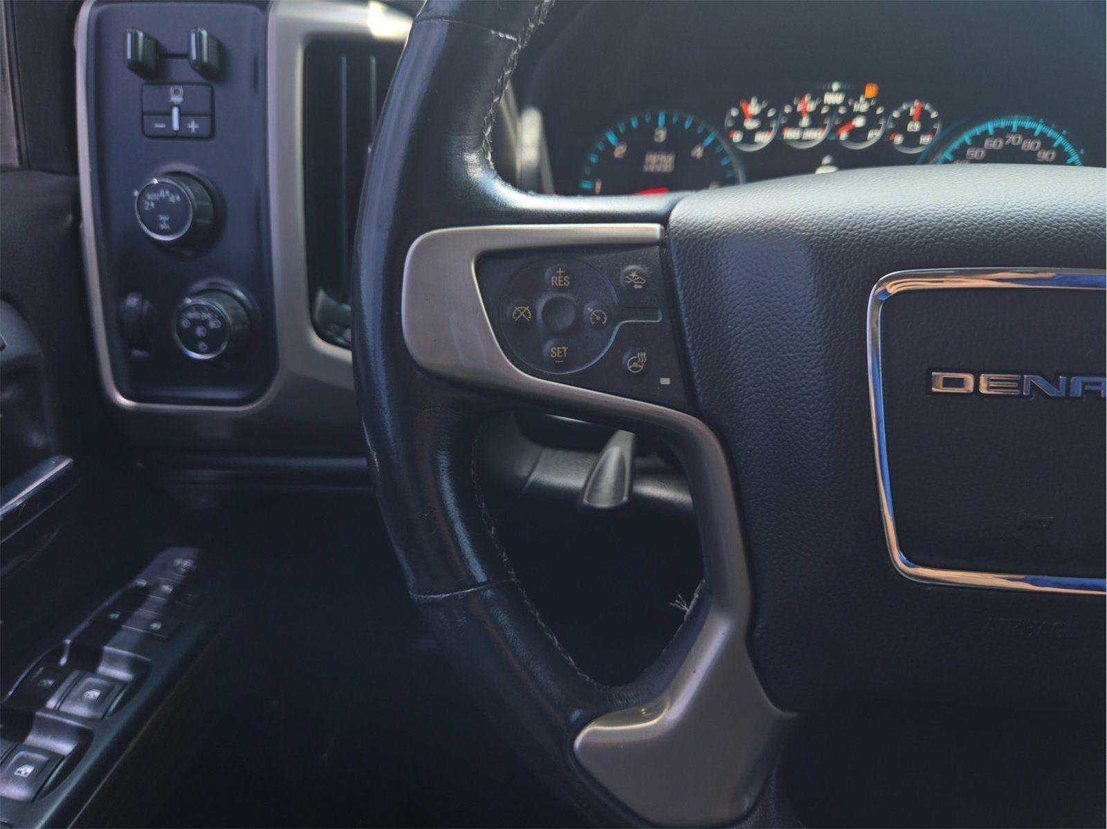 Used 2017 GMC Sierra 1500 Denali w/ Denali Ultimate Package AWD/4WD image 15