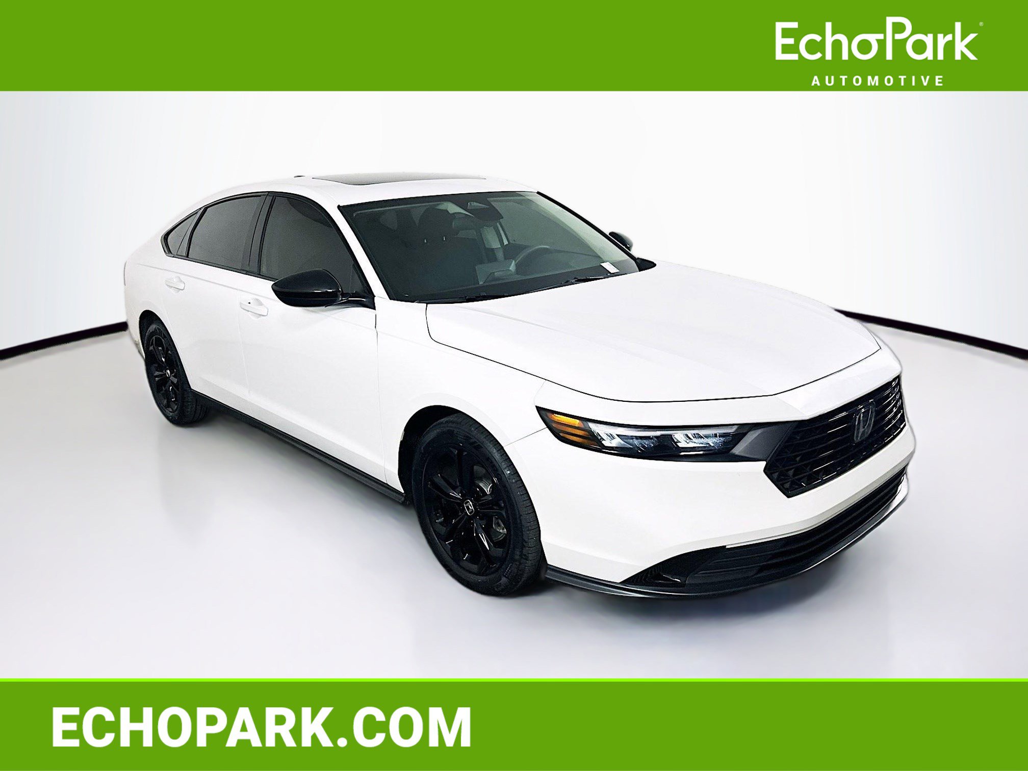 Used 2025 Honda Accord SE image 1