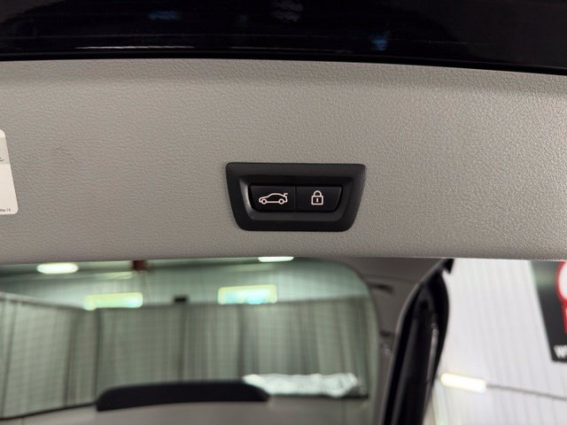 Used 2017 BMW X4 xDrive28i AWD/4WD image 19