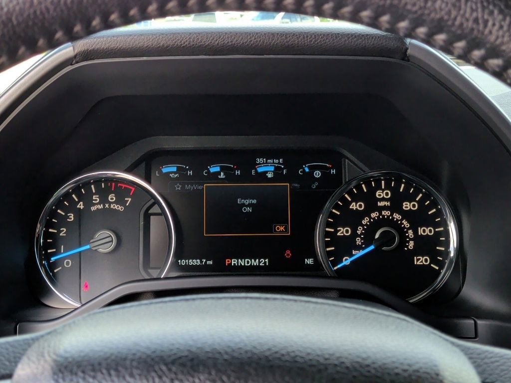 Used 2016 Ford F150 Platinum w/ Equipment Group 701A Luxury image 23