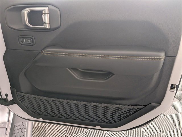 Used 2024 Jeep Wrangler Sahara w/ Technology Group image 34