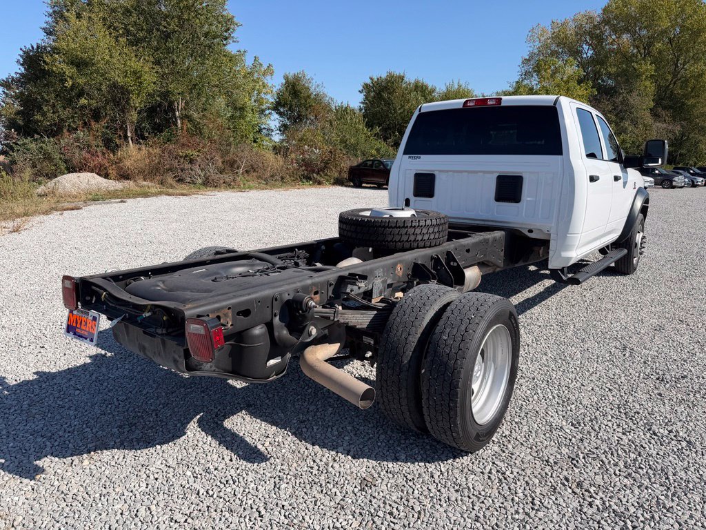 Used 2025 RAM 5500 Tradesman w/ Chrome Appearance Group AWD/4WD image 29