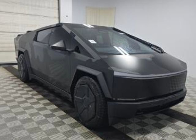 Used 2024 Tesla Cybertruck AWD Crew Cab image 2