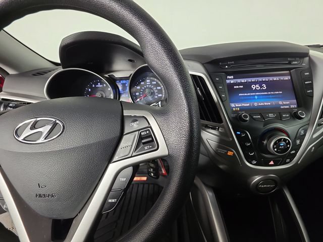 Used 2014 Hyundai Veloster FWD image 27