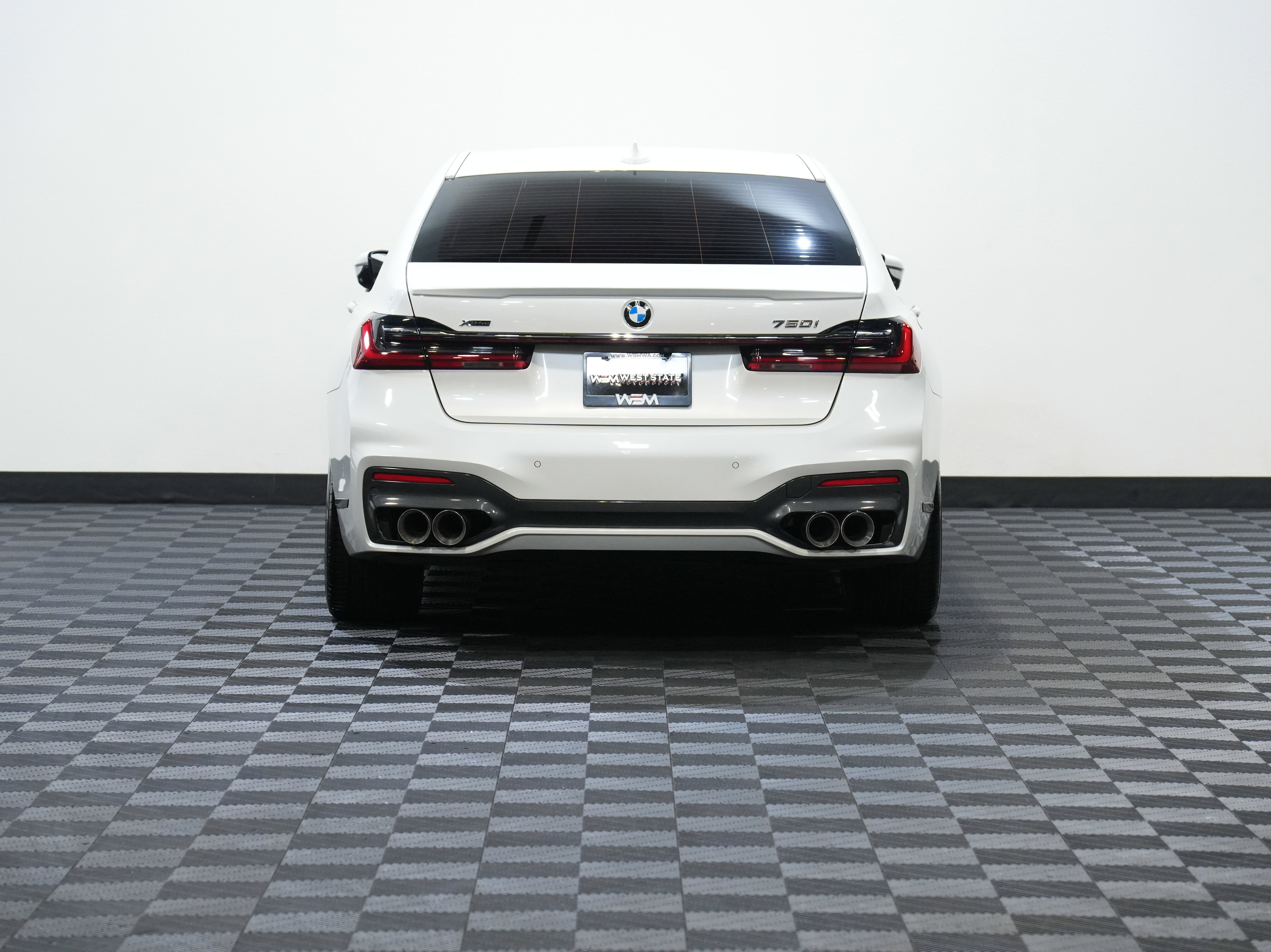 Used 2020 BMW 750i xDrive image 7