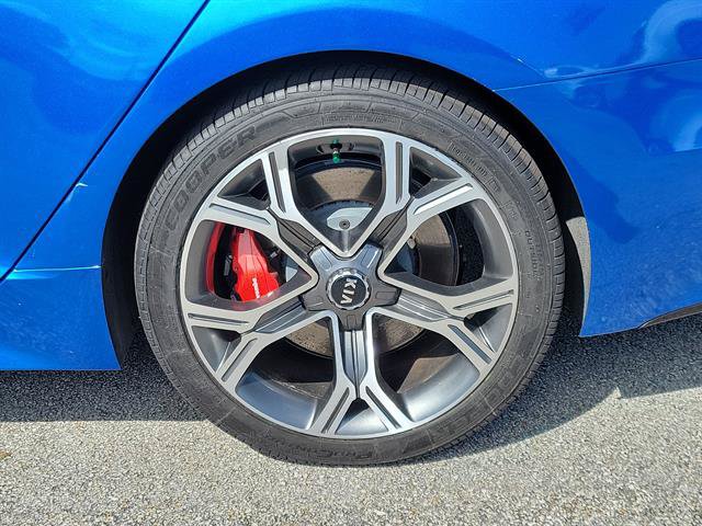 Used 2018 Kia Stinger GT RWD image 25