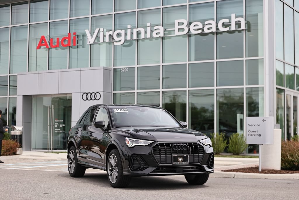 Used 2025 Audi Q3 2.0T Premium w/ Convenience Package
