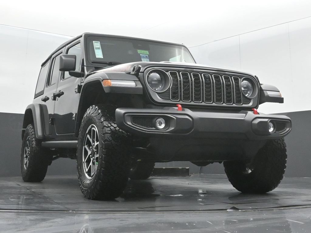 New 2025 Jeep Wrangler Unlimited Rubicon w/ Technology Group image 29