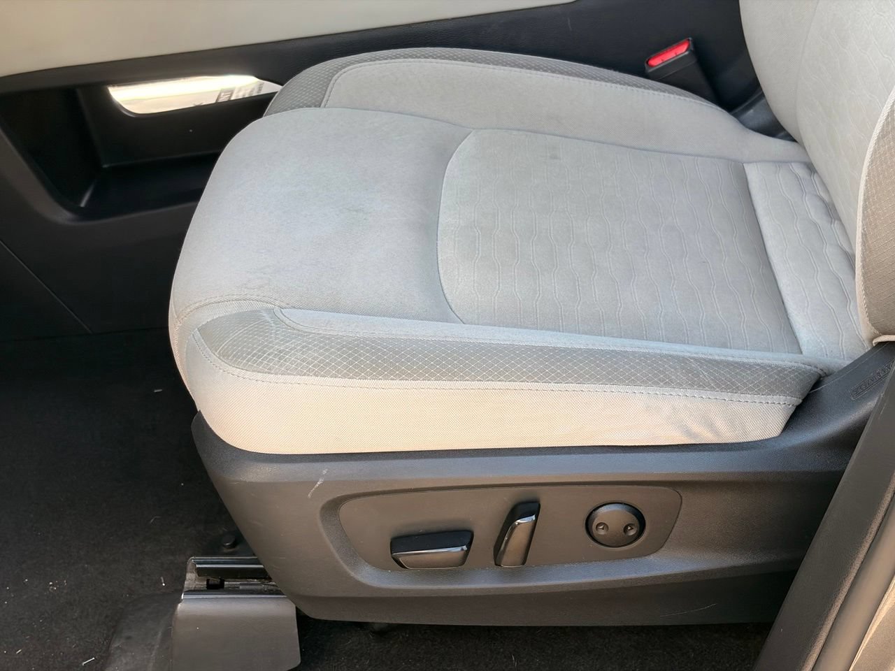 Certified 2022 Nissan Pathfinder SV FWD image 19