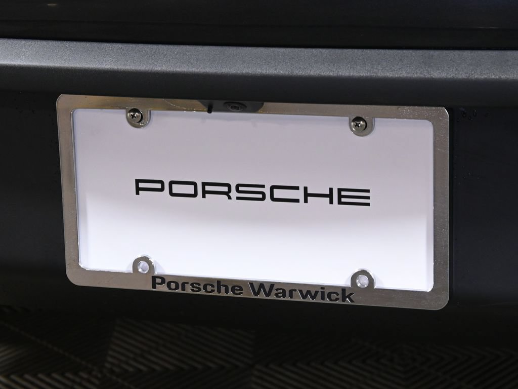 New 2026 Porsche Macan AWD/4WD image 14
