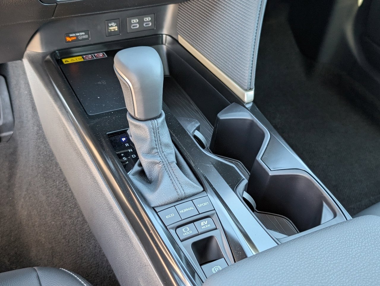 Used 2026 Toyota Camry SE image 16