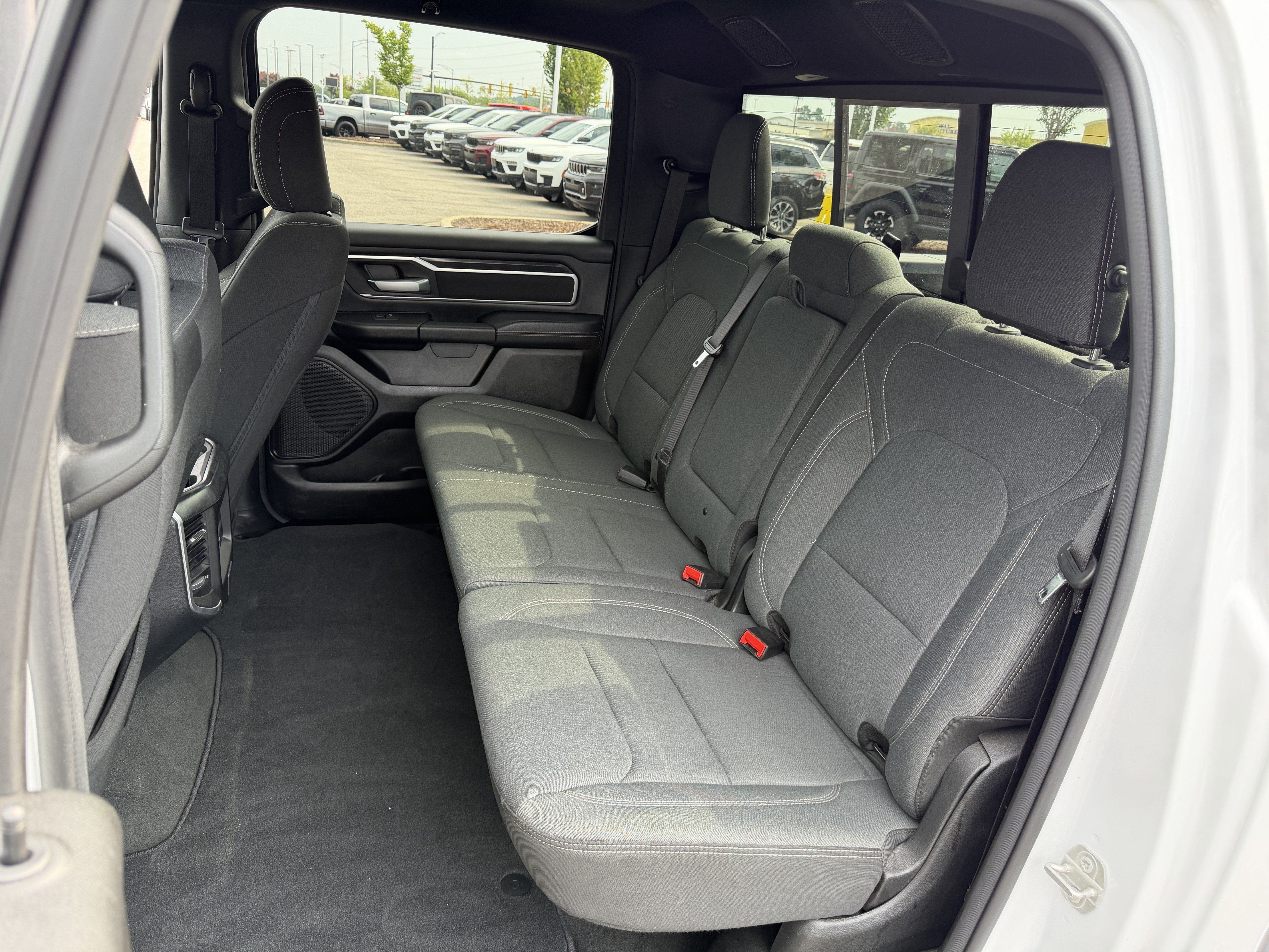 Used 2023 RAM 1500 Big Horn AWD/4WD image 31
