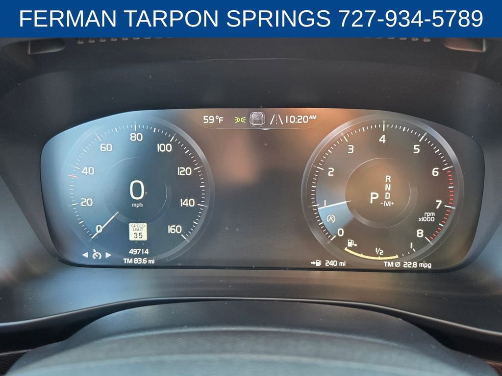 Used 2020 Volvo XC40 T5 Momentum w/ Premium Package image 30