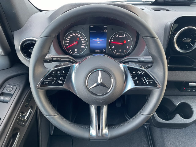 New 2025 Mercedes-Benz Sprinter 2500 image 25