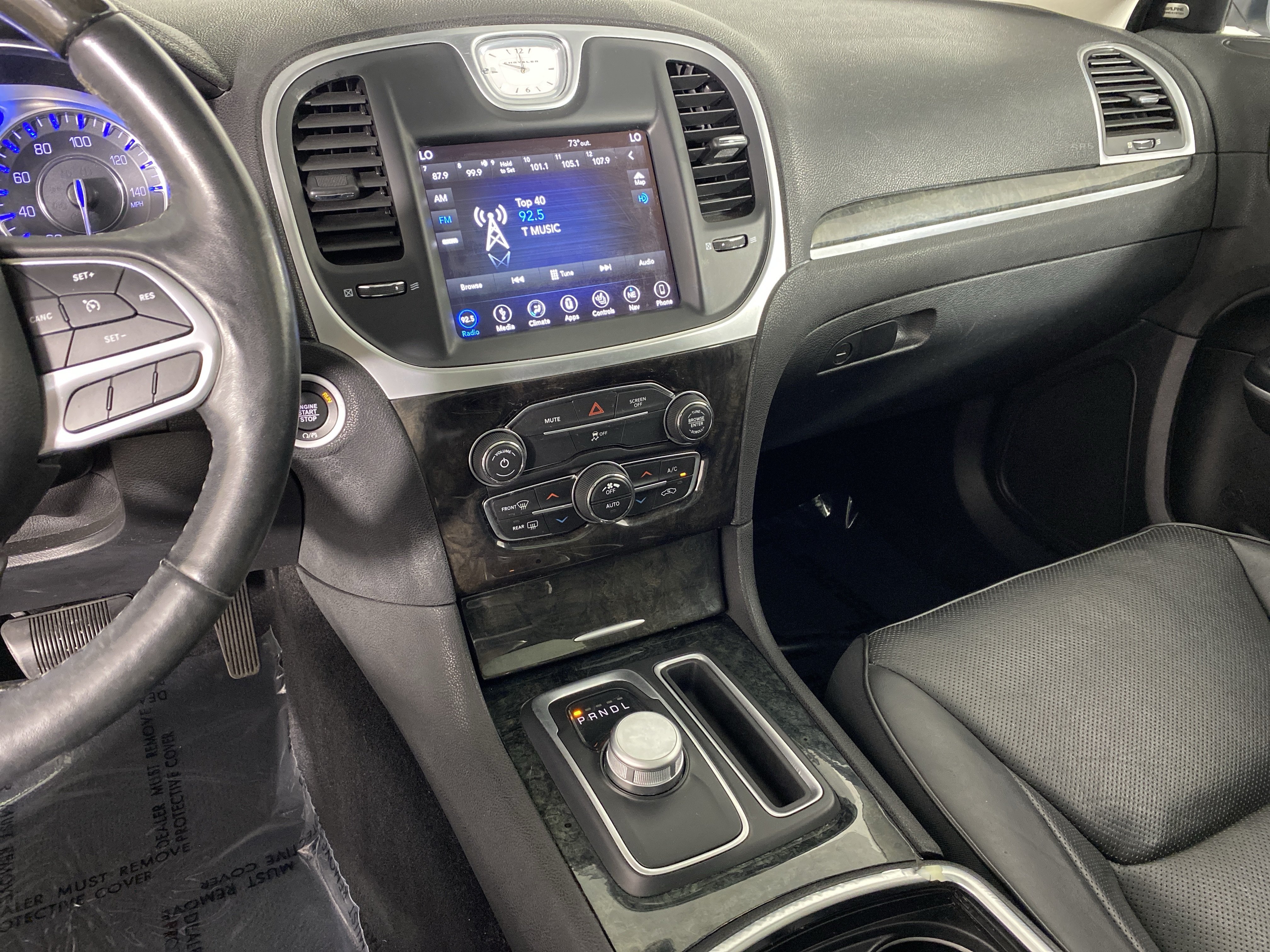 Used 2019 Chrysler 300 Limited RWD image 30