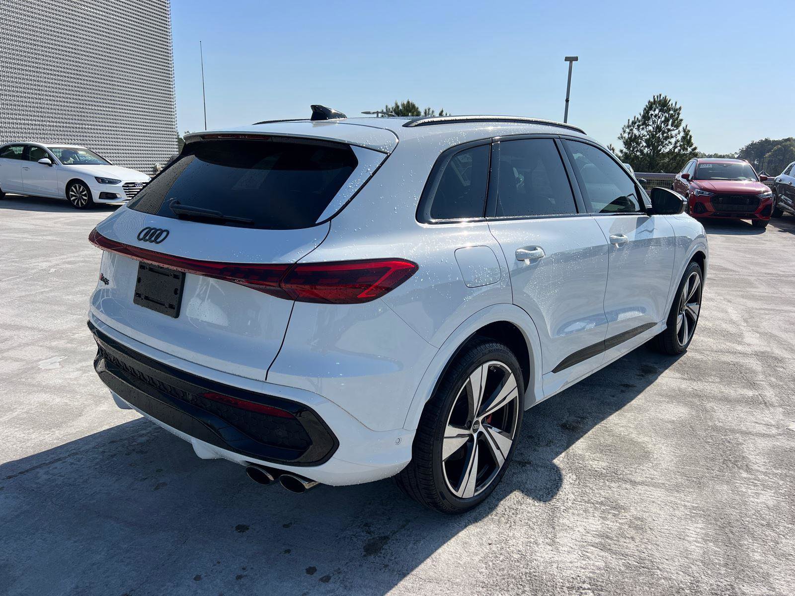 New 2025 Audi SQ5 Premium Plus AWD/4WD image 5