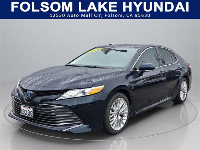 Used 2020 Toyota Camry XLE image 1
