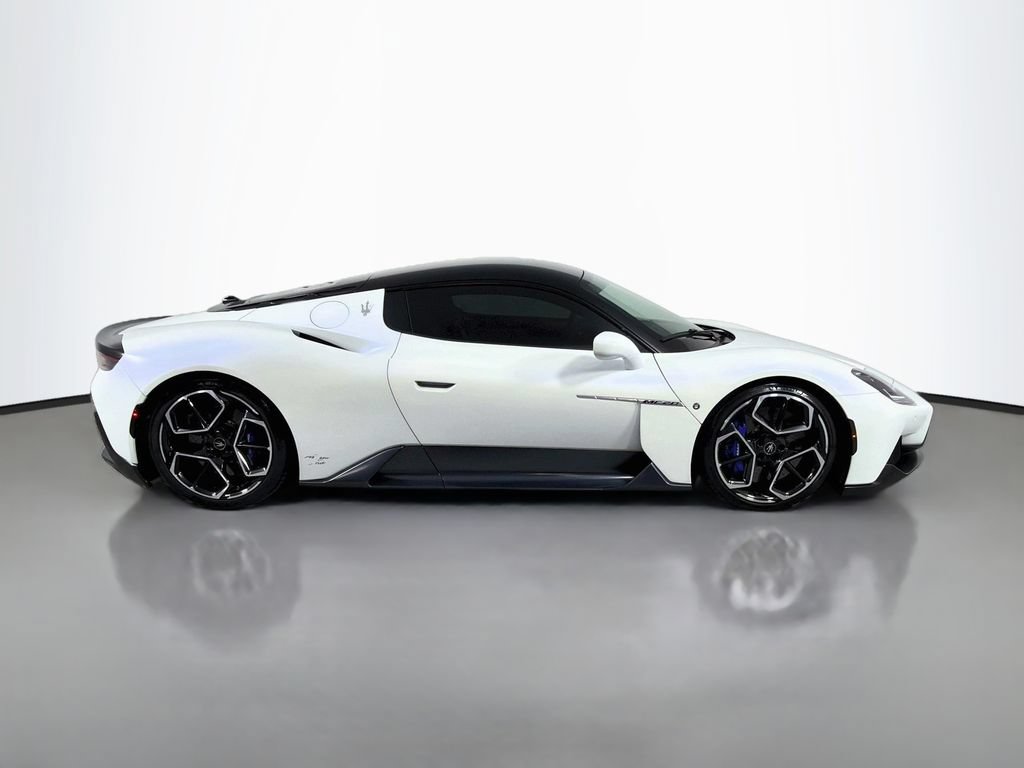 Used 2022 Maserati MC20 Coupe RWD image 4