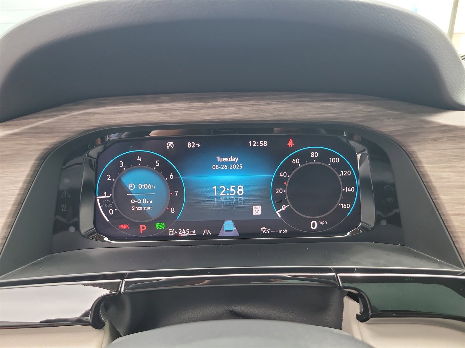 Certified 2025 Volkswagen Atlas SEL image 32