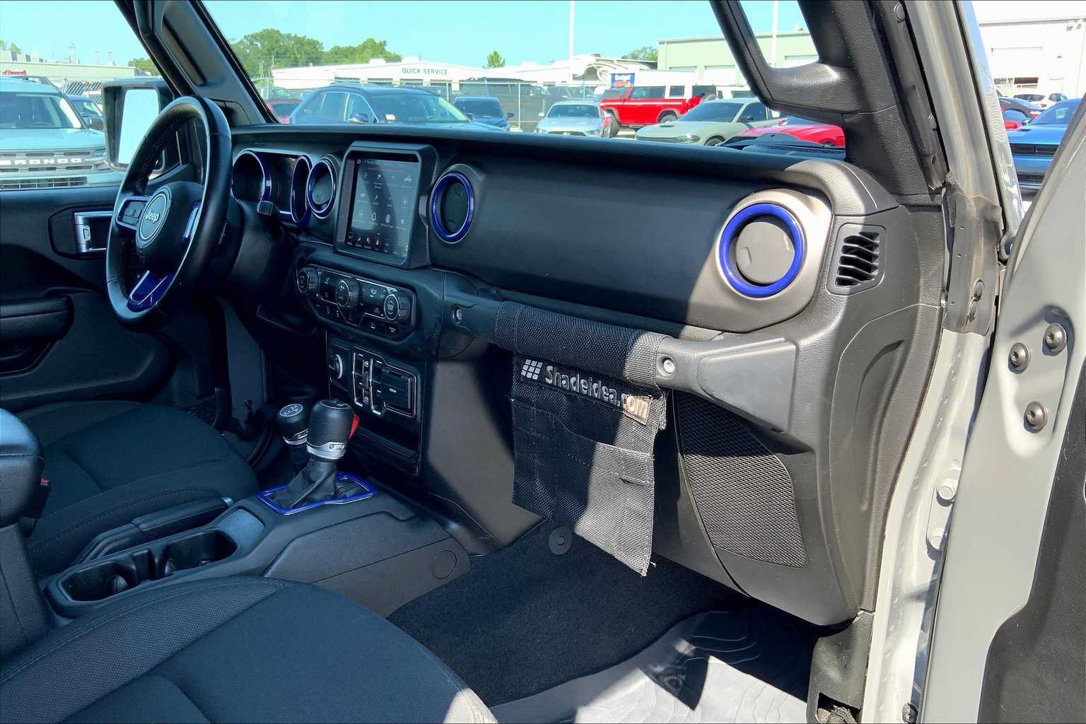 Used 2021 Jeep Gladiator Sport AWD/4WD image 19